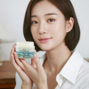 Kem dưỡng kích trắng tế bào gốc Jeju Exo Cream VS SHINBI 50g - Ảnh 6